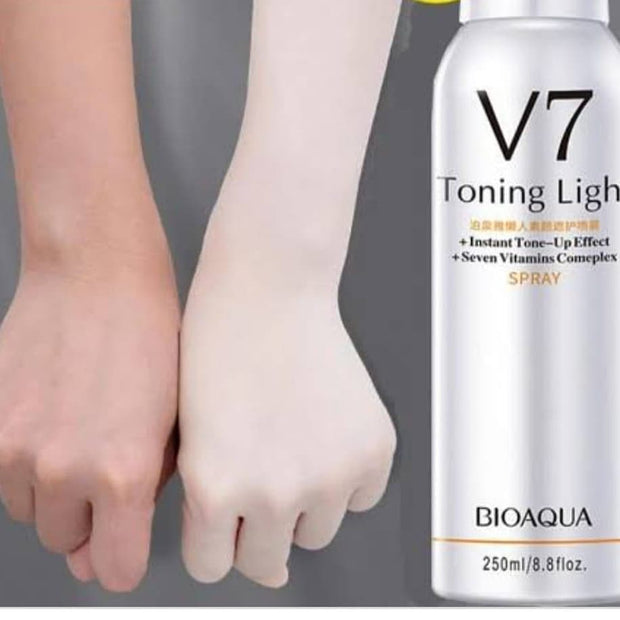 V7 Deep Hydration Spray Instant Whitening